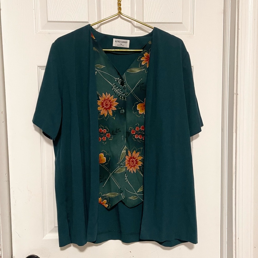 Vintage Alfred Dunner made in USA layered blouse size 14 floral green